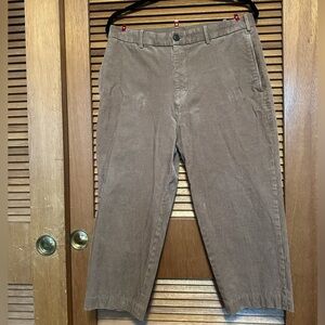 Uniqlo brown corduroy cropped pants